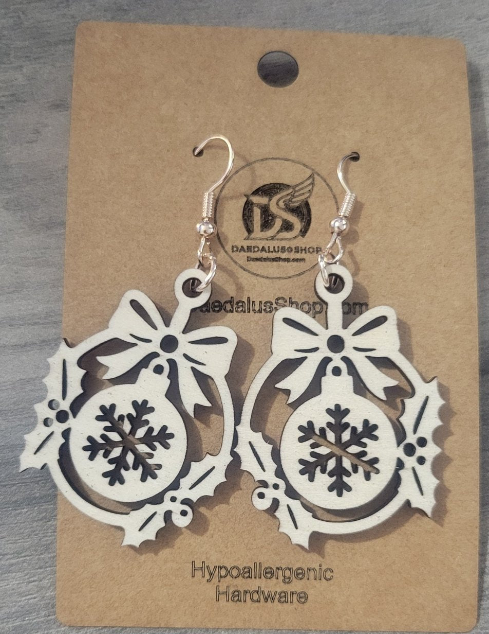 Wooden Christmas Wreath Earrings - 30mm x 39mm