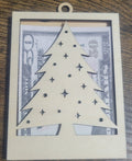 Adorno de madera cortado con láser para dinero/tarjetas de regalo