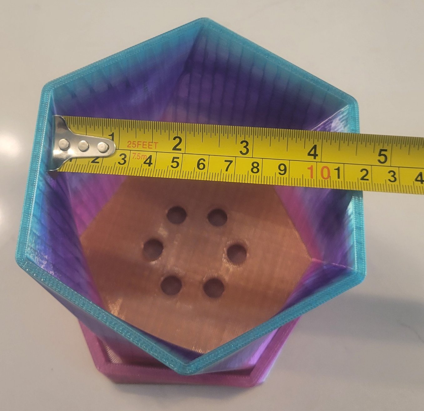 Hexagonal Twisted 3D Printed Pot